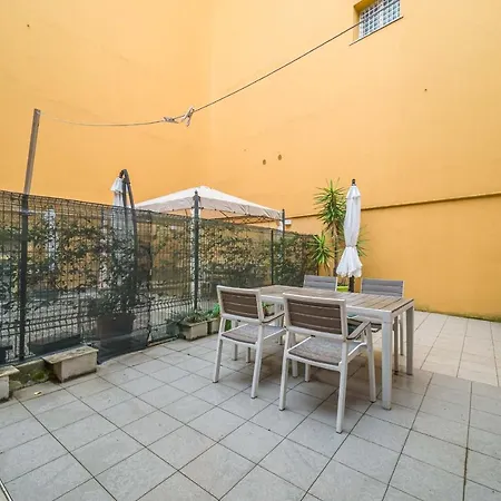 Seaside Vacation Mini Apartamento Chiavari